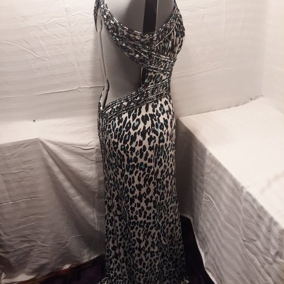 Prom Dress - Picture 6 of 16